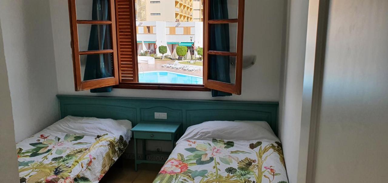 Barber Las Brisas 普拉亚戴尔雷安格莱斯 外观 照片
